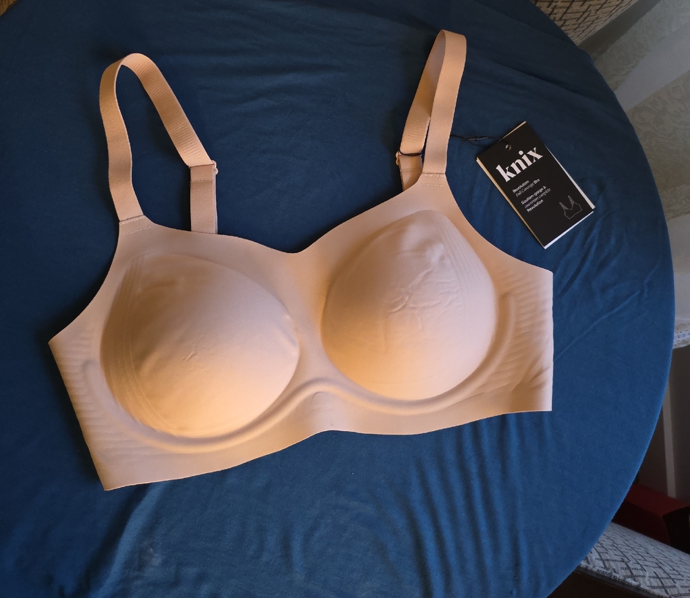 Knix Seamless Bra in Soft Nude